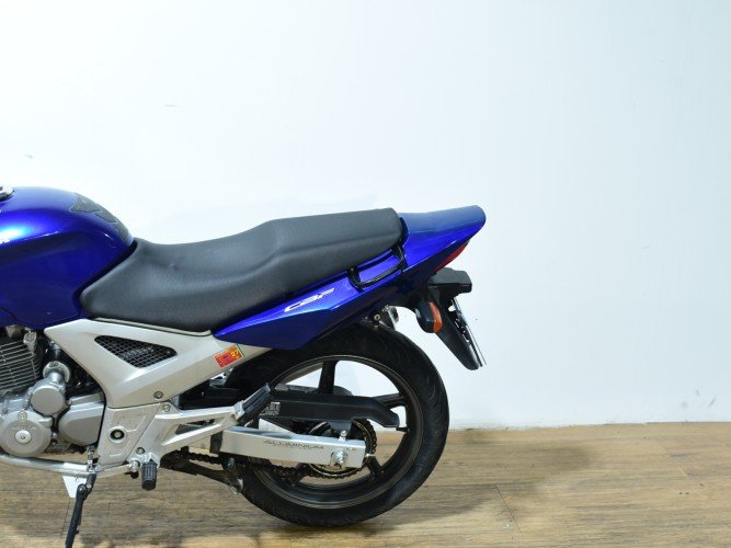 HONDA CBF 250 2007 de segunda mano