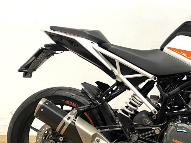 KTM DUKE 390 2021 de segunda mano