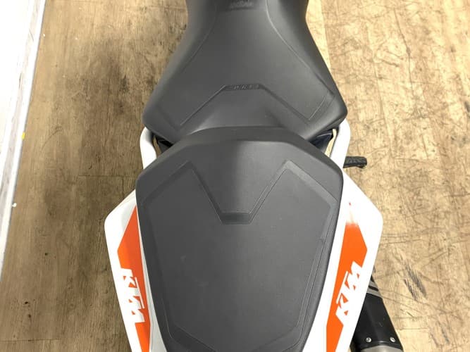 KTM DUKE 390 2021 de segunda mano