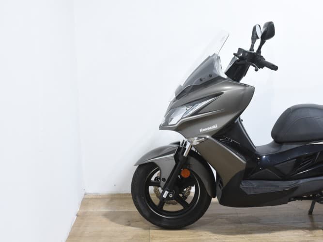 KAWASAKI J125 2019 de segunda mano