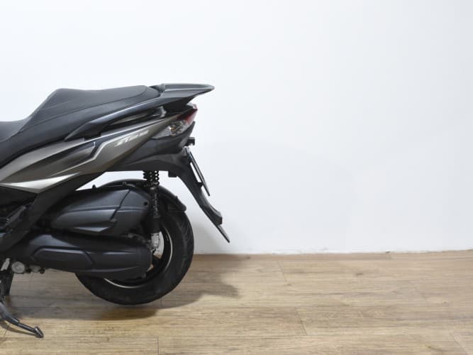 KAWASAKI J125 2019 de segunda mano