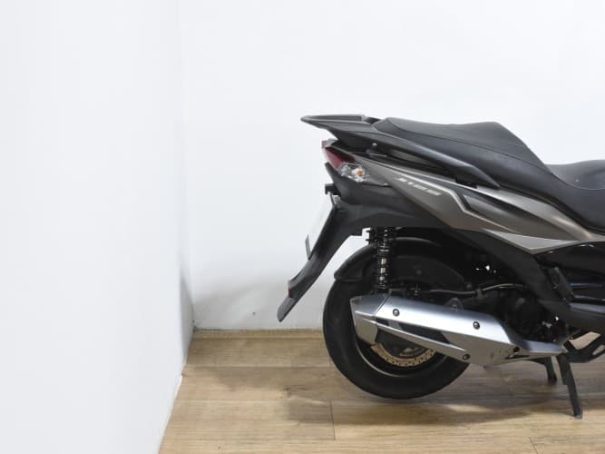 KAWASAKI J125 2019 de segunda mano