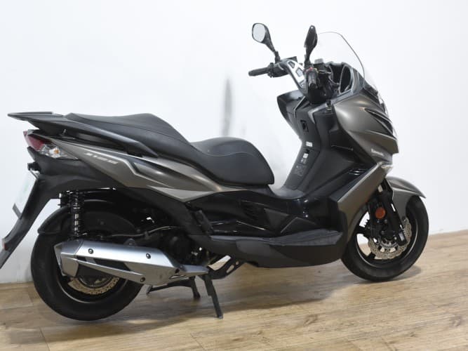 KAWASAKI J125 2019 de segunda mano