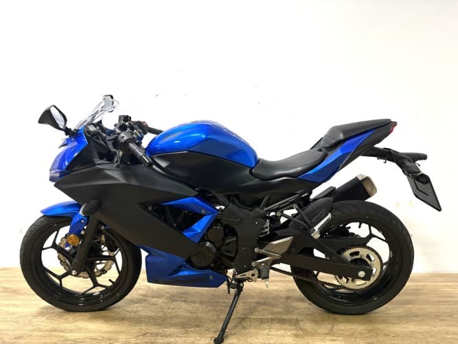 KAWASAKI NINJA 125 2019 de segunda mano