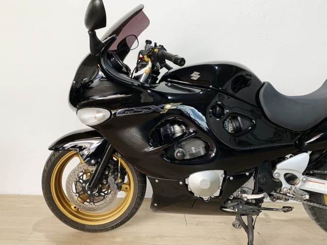 SUZUKI GSX 750 F (A) (ENTREGA ESCAPE ORIGINAL) 2007 de segunda mano