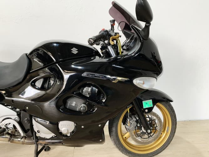 SUZUKI GSX 750 F (A) (ENTREGA ESCAPE ORIGINAL) 2007 de segunda mano