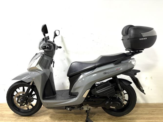 SYM SYMPHONY ST 125 LC (TOP CASE) 2022 de segunda mano