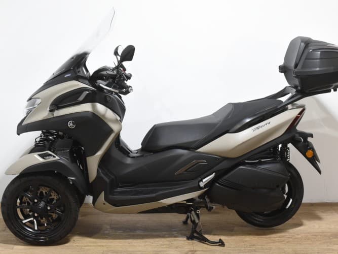 YAMAHA TRICITY 300 2022 de segunda mano