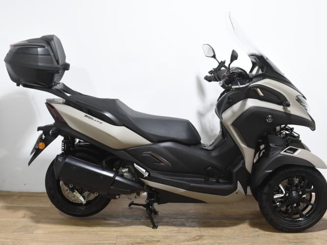YAMAHA TRICITY 300 2022 de segunda mano