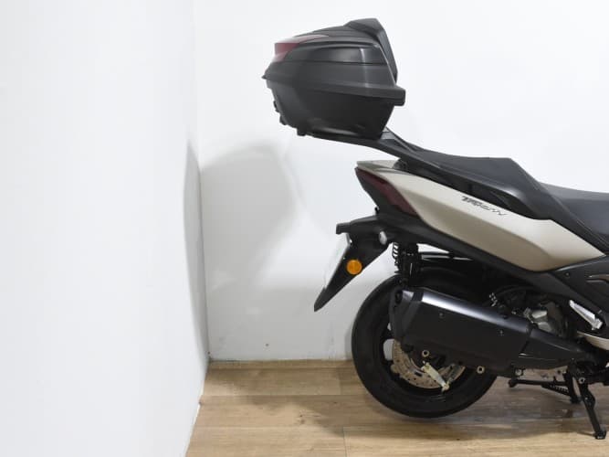 YAMAHA TRICITY 300 2022 de segunda mano