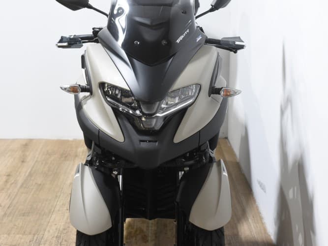 YAMAHA TRICITY 300 2022 de segunda mano