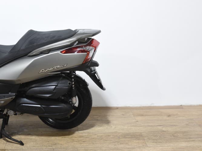 KYMCO SUPER DINK 125 2012 de segunda mano