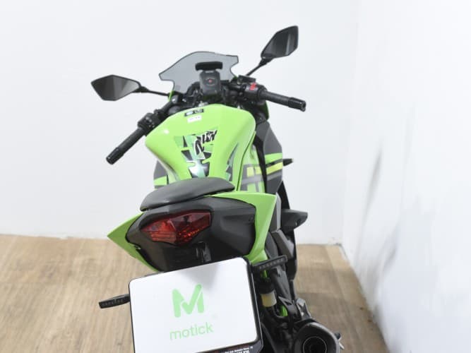 KAWASAKI NINJA 125 (ESCAPE ARROW) 2021 de segunda mano
