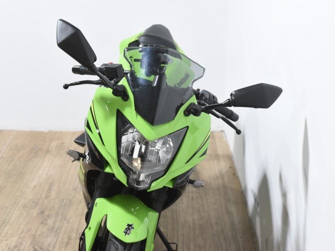 KAWASAKI NINJA 125 (ESCAPE ARROW) 2021 de segunda mano