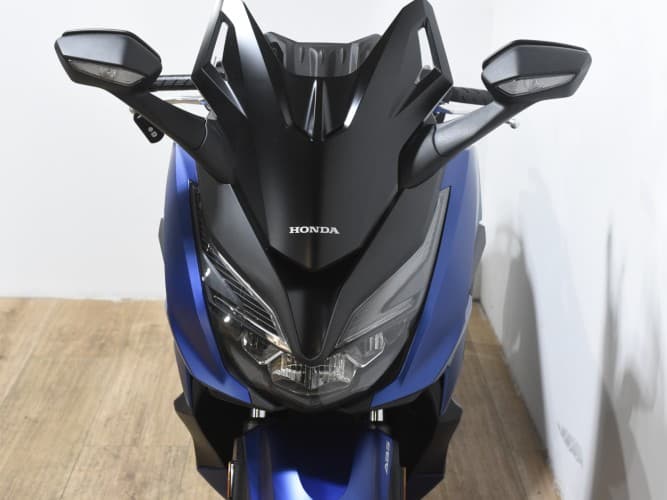 Comprar HONDA FORZA 125 2022 de segunda mano HONDA FORZA 125 2022 de segunda mano