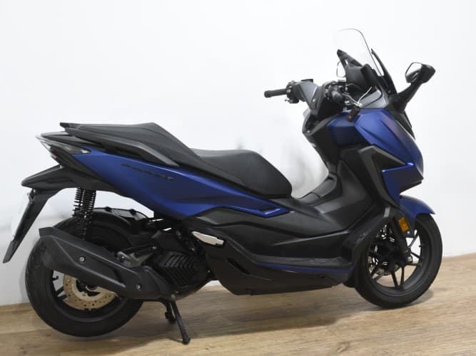 Comprar HONDA FORZA 125 2022 de segunda mano HONDA FORZA 125 2022 de segunda mano
