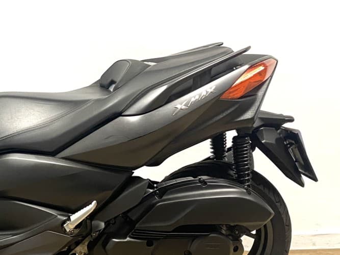 YAMAHA XMAX 125 2021 de segunda mano