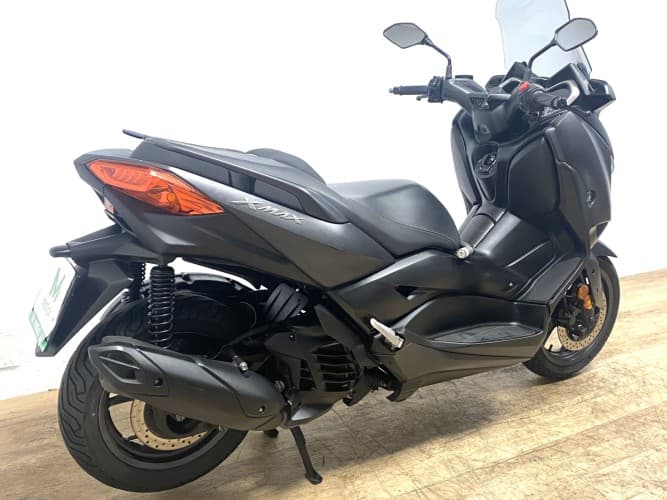 YAMAHA XMAX 125 2021 de segunda mano