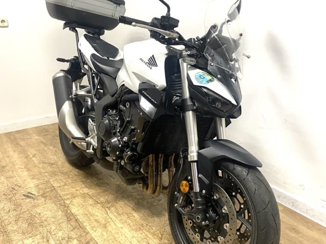 HONDA CB 1000 HORNET (TOP CASE) 2025 de segunda mano