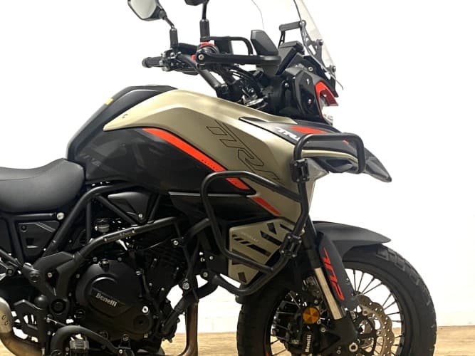 BENELLI TRK 702 X (3 MALETAS) 2025 de segunda mano