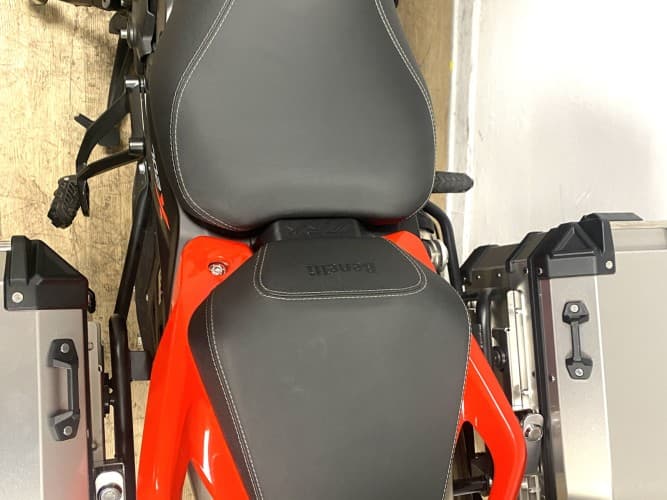 BENELLI TRK 702 X (3 MALETAS) 2025 de segunda mano