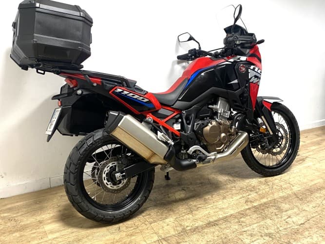 HONDA AFRICA TWIN CRF 1100 (2 MALETAS) 2022 de segunda mano