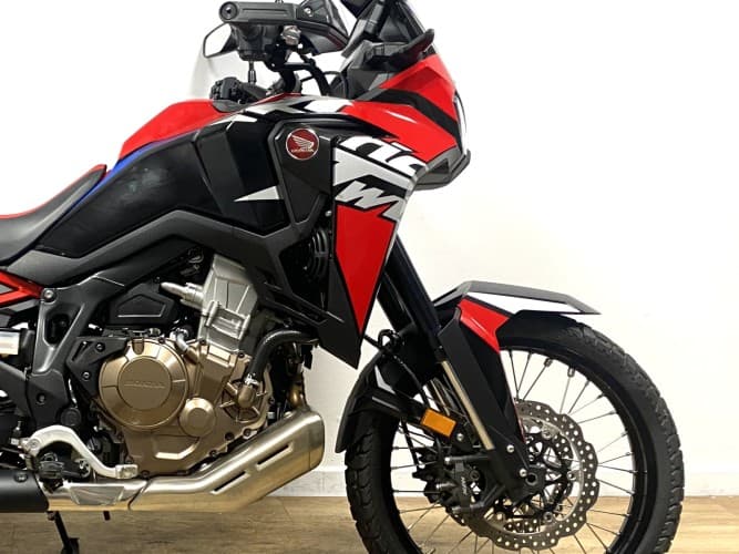 HONDA AFRICA TWIN CRF 1100 (2 MALETAS) 2022 de segunda mano