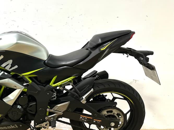 KAWASAKI NINJA 125 2022 de segunda mano