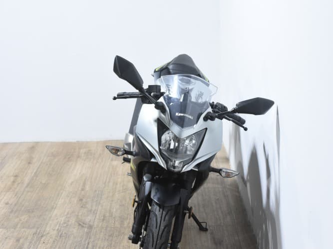 KAWASAKI NINJA 125 2022 de segunda mano