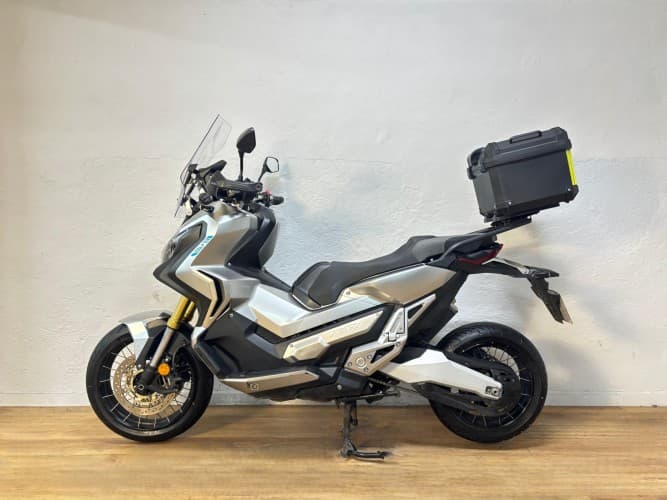 HONDA X-ADV 750 (A) 2018 de segunda mano