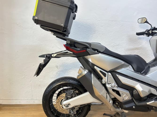 HONDA X-ADV 750 (A) 2018 de segunda mano