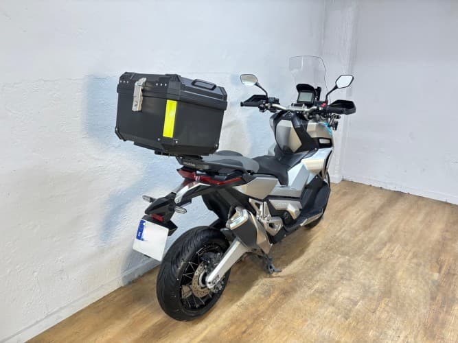 HONDA X-ADV 750 (A) 2018 de segunda mano