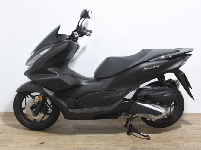 HONDA PCX 125 2022 de segunda mano