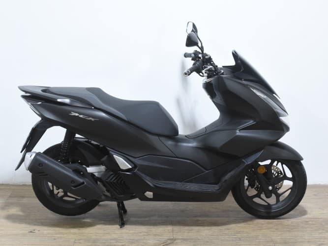 HONDA PCX 125 2022 de segunda mano