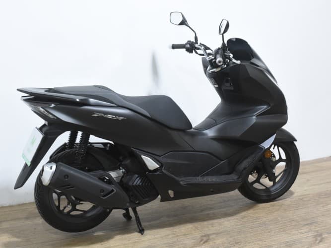 HONDA PCX 125 2022 de segunda mano