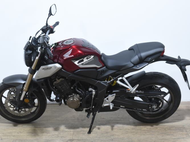 Comprar HONDA CB 650 R (A) 2019 de segunda mano HONDA CB 650 R (A) 2019 de segunda mano