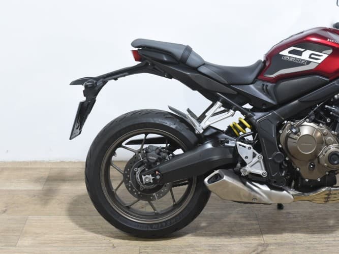 Comprar HONDA CB 650 R (A) 2019 de segunda mano HONDA CB 650 R (A) 2019 de segunda mano