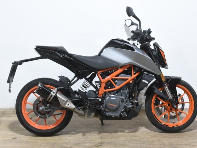 KTM DUKE 390 2021 de segunda mano