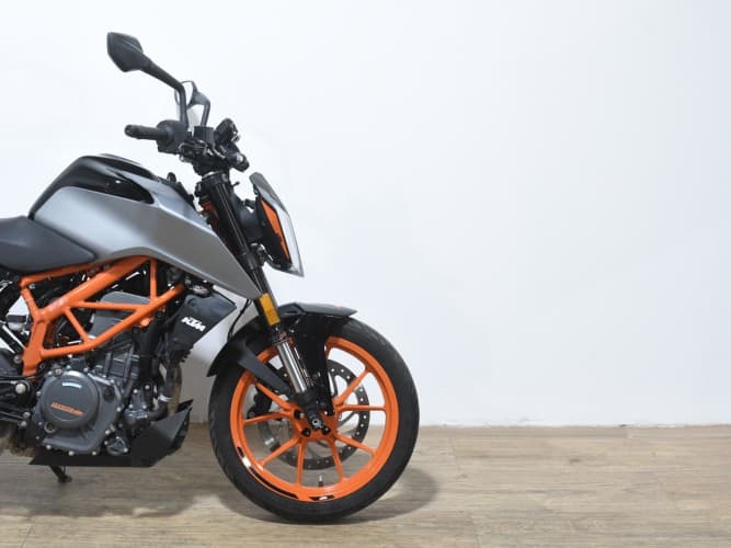 KTM DUKE 390 2021 de segunda mano
