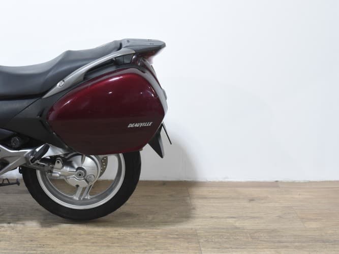 Comprar HONDA NT 700 V DEAUVILLE (A) 2010 de segunda mano HONDA NT 700 V DEAUVILLE (A) 2010 de segunda mano