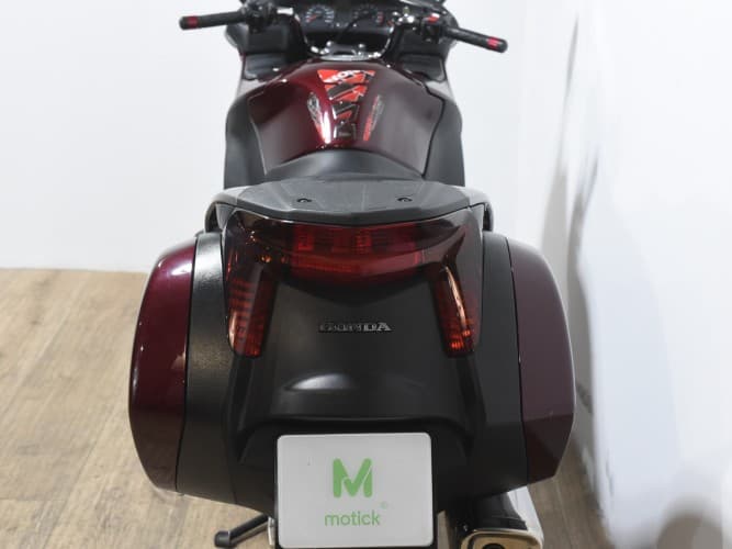 Comprar HONDA NT 700 V DEAUVILLE (A) 2010 de segunda mano HONDA NT 700 V DEAUVILLE (A) 2010 de segunda mano