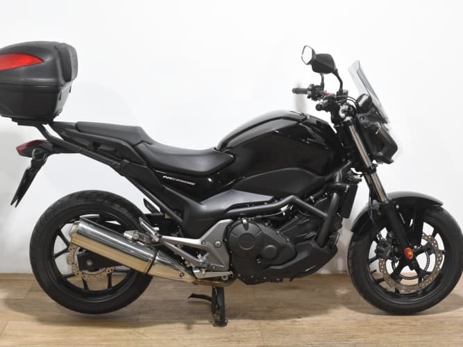 HONDA NC 750 S (A) 2014 de segunda mano