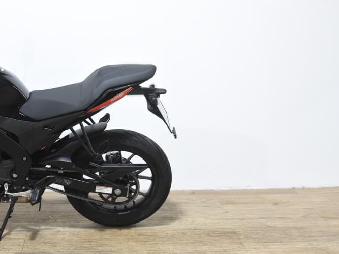 Comprar APRILIA TUONO 125 2024 de segunda mano APRILIA TUONO 125 2024 de segunda mano