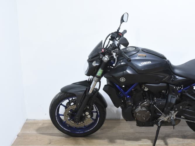 YAMAHA MT-07 (A2) 2014 de segunda mano
