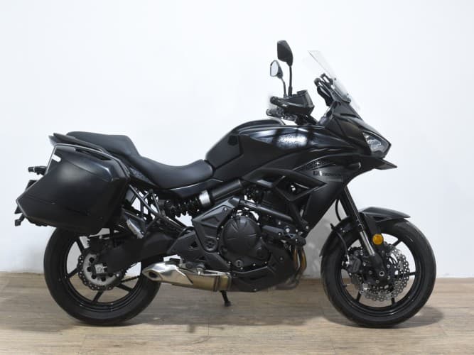 Comprar KAWASAKI VERSYS 650 (2 MALETAS) 2022 de segunda mano KAWASAKI VERSYS 650 (2 MALETAS) 2022 de segunda mano