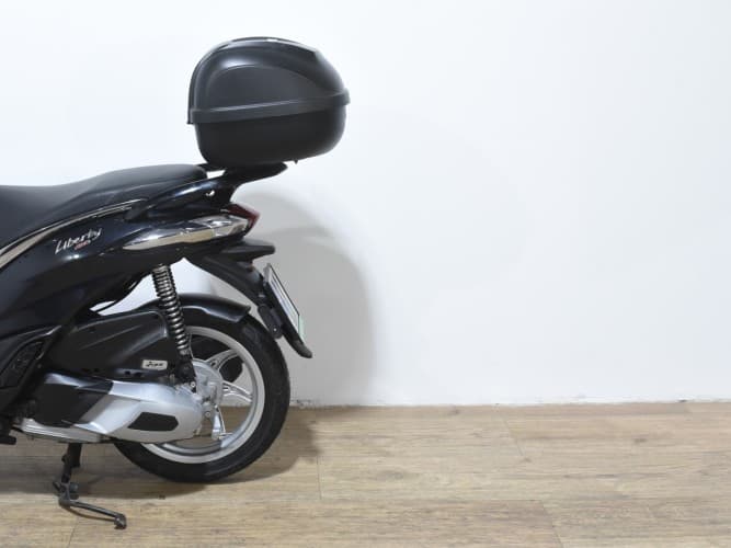 PIAGGIO LIBERTY 125 (TOP CASE) 2022 de segunda mano