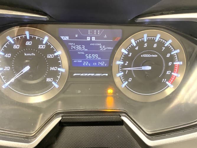 Comprar HONDA FORZA 350 2021 de segunda mano HONDA FORZA 350 2021 de segunda mano