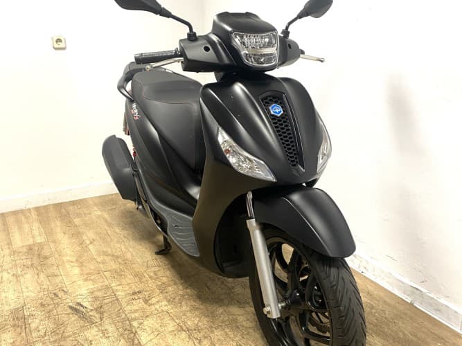 Comprar PIAGGIO MEDLEY 125 2024 de segunda mano PIAGGIO MEDLEY 125 2024 de segunda mano