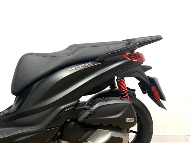 Comprar PIAGGIO MEDLEY 125 2024 de segunda mano PIAGGIO MEDLEY 125 2024 de segunda mano