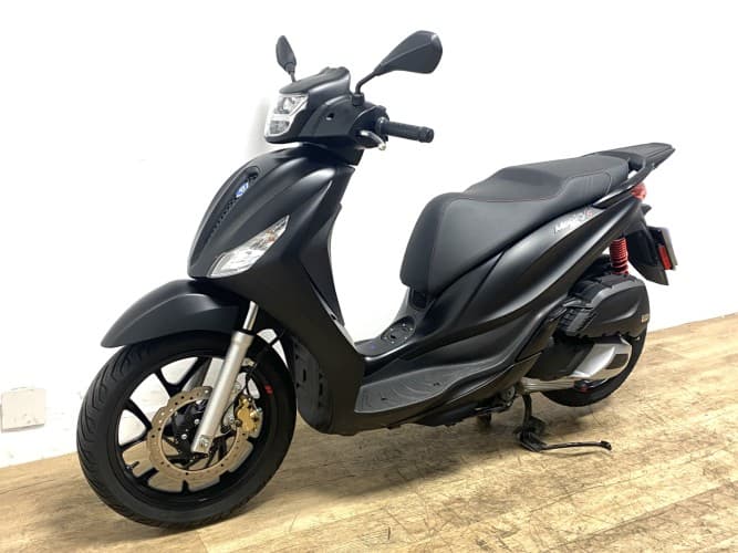 Comprar PIAGGIO MEDLEY 125 2024 de segunda mano PIAGGIO MEDLEY 125 2024 de segunda mano